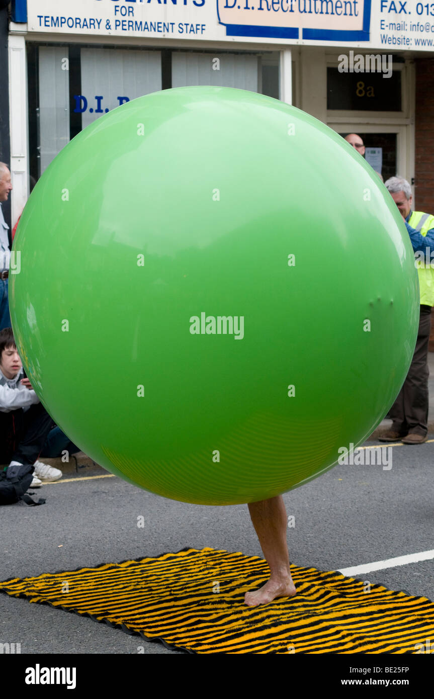 Ashbourne International Streetfest 2009 Straßentheater und Kunst-Festival in Ashbourne Derbyshire Peak District England Stockfoto