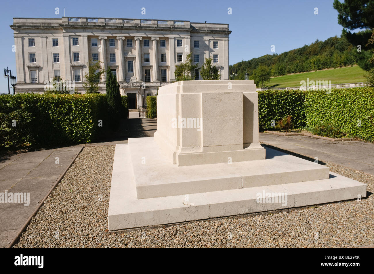 Grab von James Craig, Lord Craigavon, außen Parlamentsgebäude Stormont Stockfoto