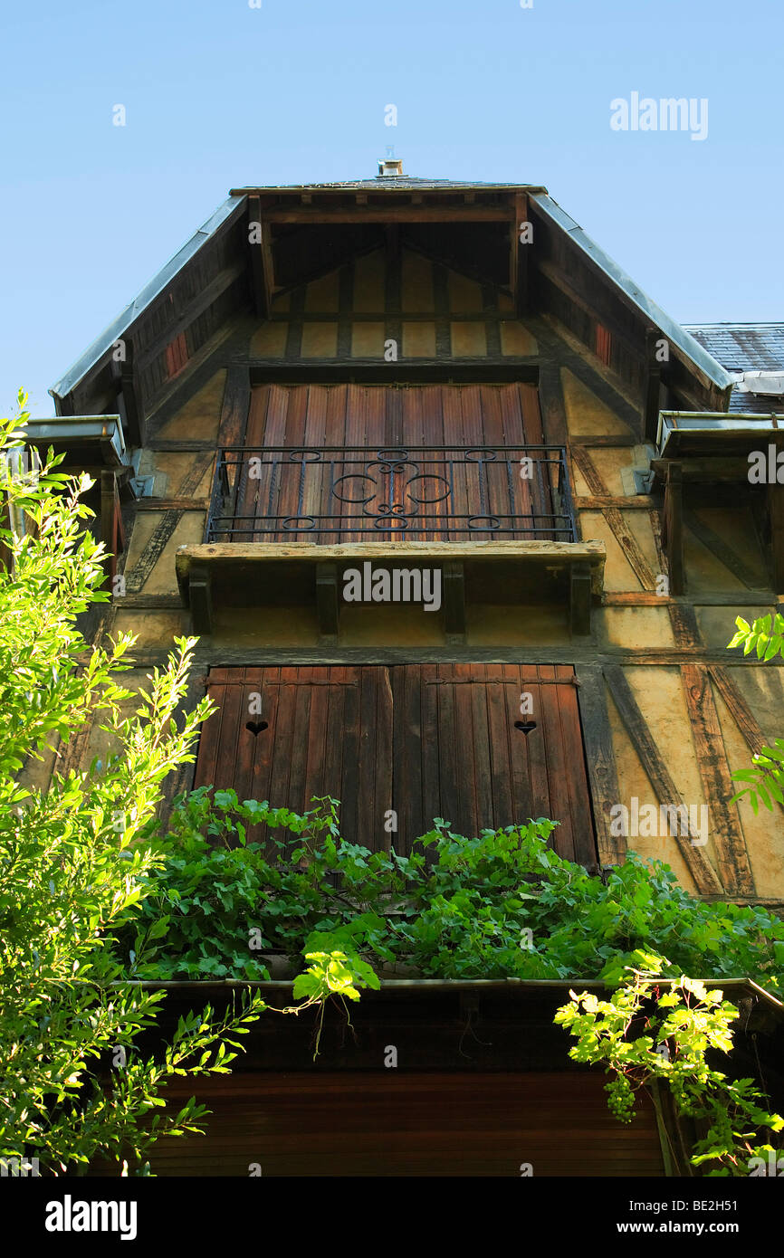 MONTSOURIS SQUARE, PARIS, FRANKREICH Stockfoto