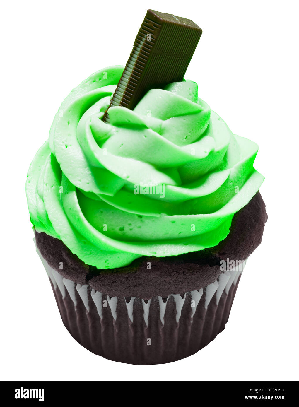 Minze Schokolade Cupcake mit Schokolade obendrauf. Stockfoto