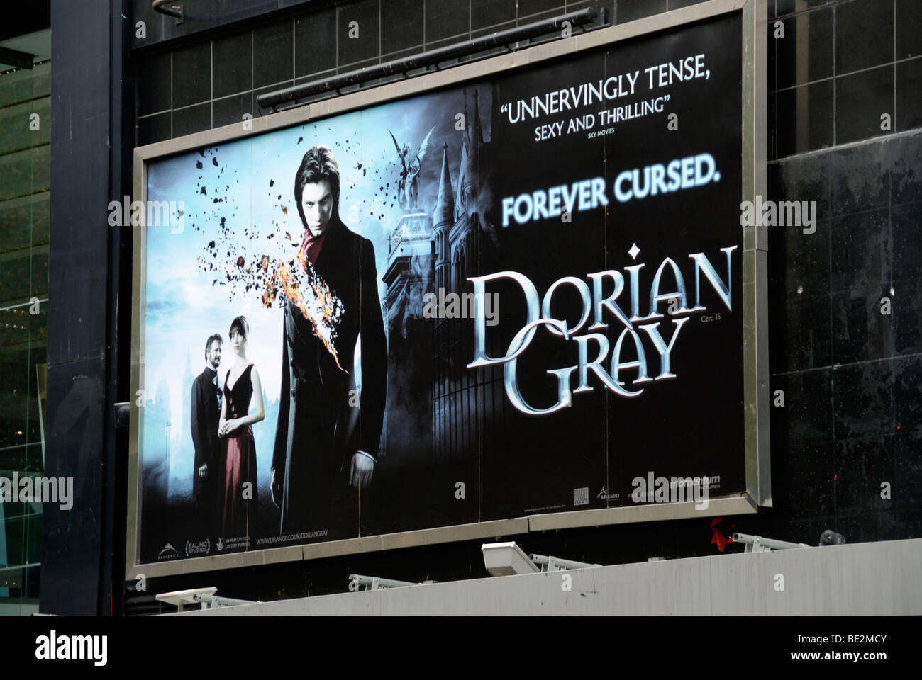 Großes Kino Plakatwerbung 2009 Film Dorian Gray, London, England Stockfoto