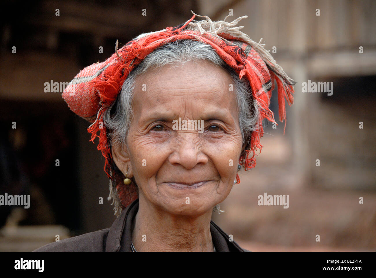 Porträt, Ethnologie, alte Frau des Dorfes Lao Bit ethnische Gruppe, Laobit, Ban Thaodouang, in der Nähe von Nam Lan Conservation Area, Stockfoto