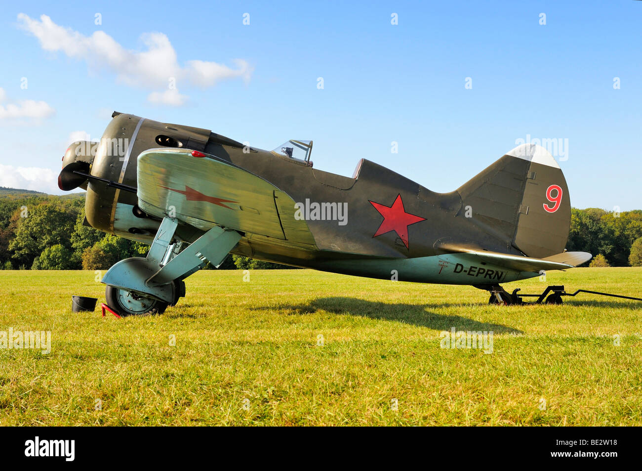 Sowjetisches Jagdflugzeug Polikarpow i-16 Rata, Europas größten Treffen der Oldtimer Flugzeuge am Hahnweide, Kirchheim-Teck, Baden-Wuerttember Stockfoto