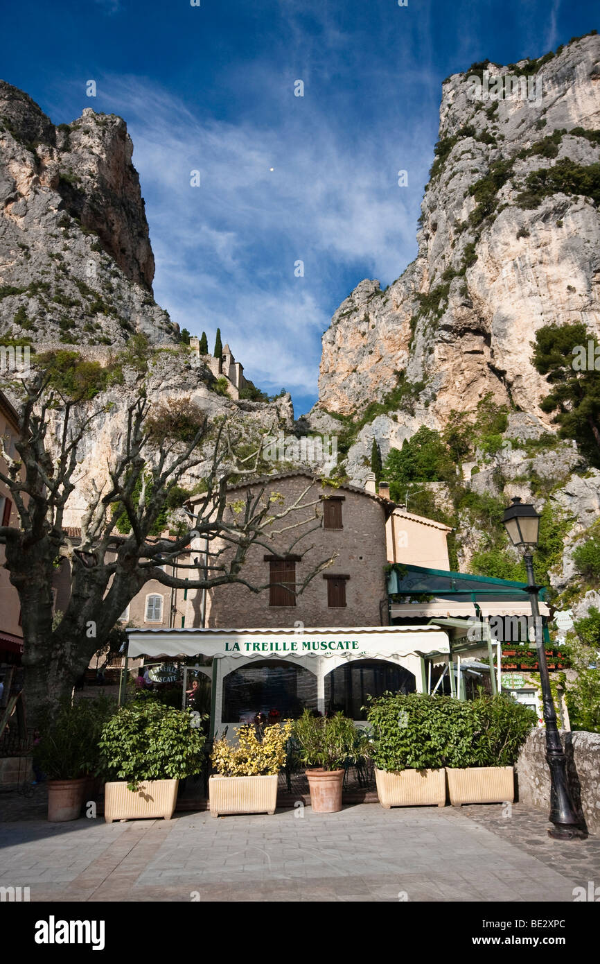 Moustiers Sainte Marie, Provence-Alpes-Cote d ' Azur, Alpes-de-Haute-Provence, Frankreich, Europa Stockfoto