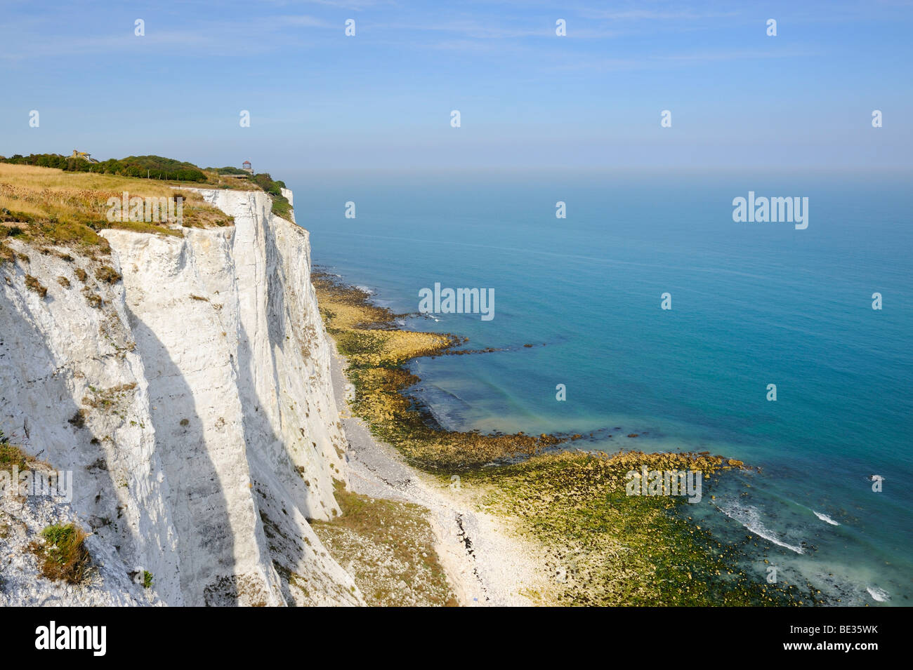 Blick auf die weißen Klippen von Dover, Kent, England, UK, Europa Stockfoto