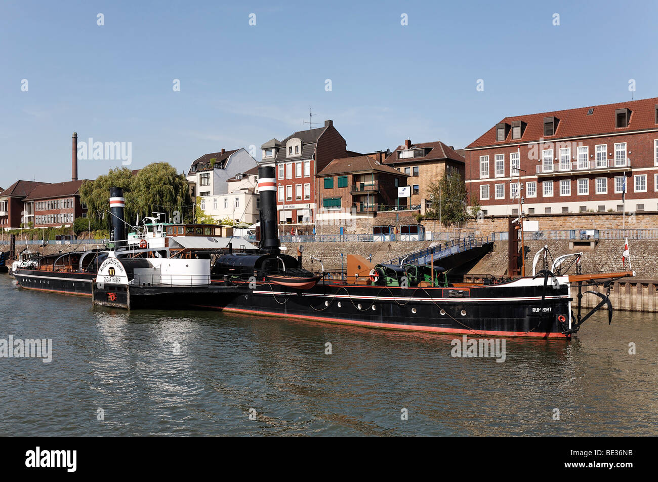 Museumsschiff Oskar Huber, historischen Raddampfer, Duisburg-Ruhrort, Ruhrgebiet, Nordrhein-Westfalen, Deutschland, Europa Stockfoto