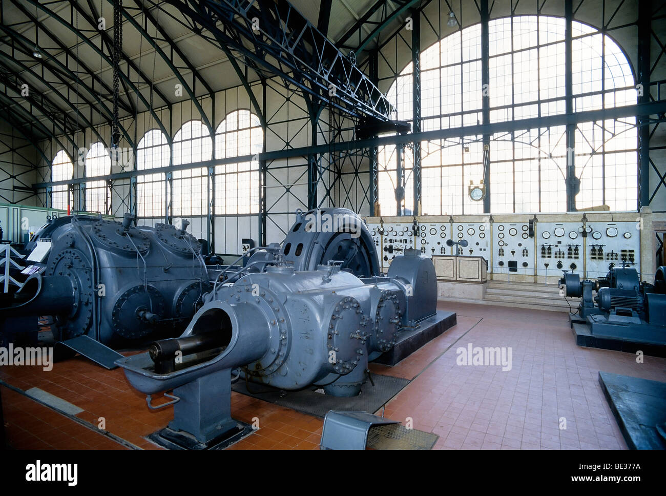 Kompressoren in der Maschinenhalle Zeche Zollern Grube, LWL-Industriemuseum, Dortmund-Boevinghausen, Ruhrgebiet, Nordrhein-Westfalen, Stockfoto