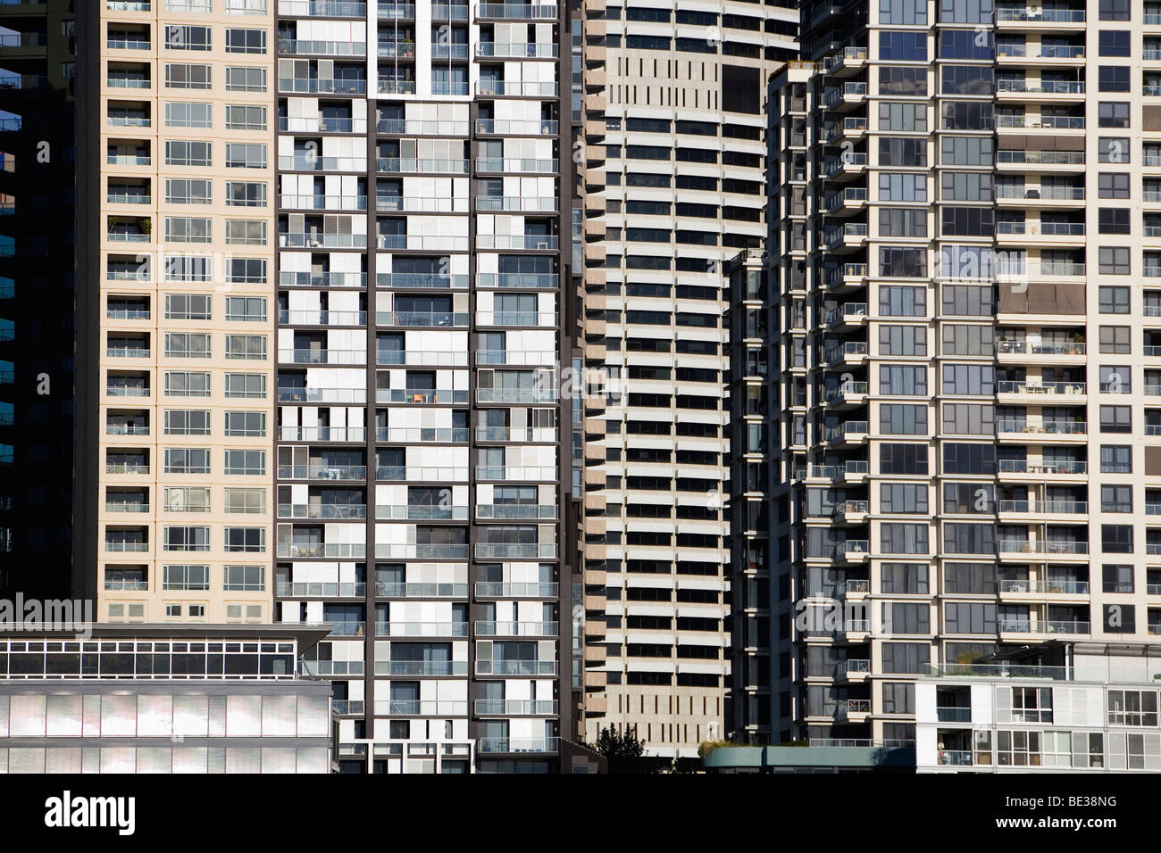 Wohnblocks am Darling Harbour im Zentrum von Sydney, New South Wales, Australien Stockfoto