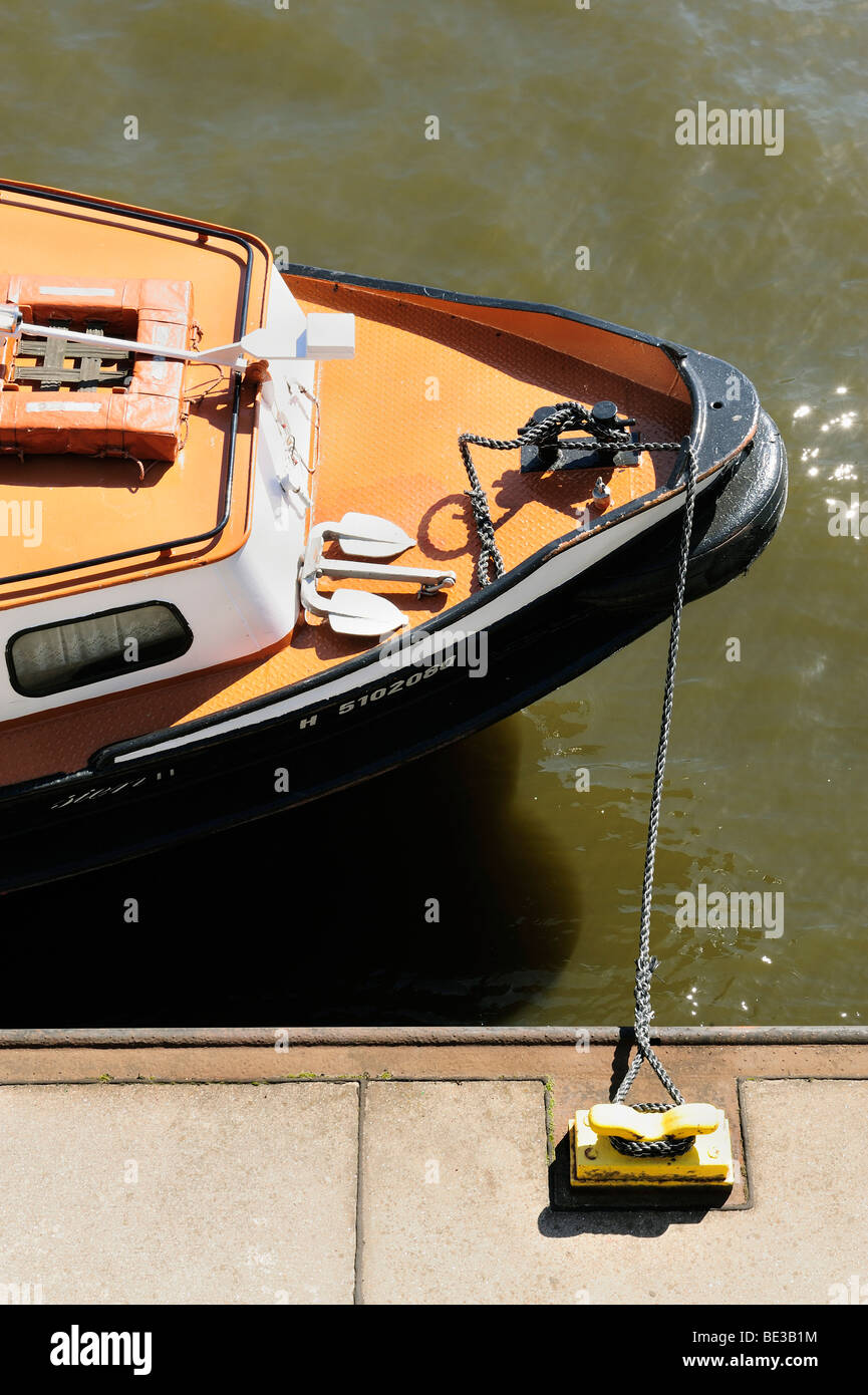 Boot am Hafen, Hamburger Hafen, Deutschland, Europa Stockfoto