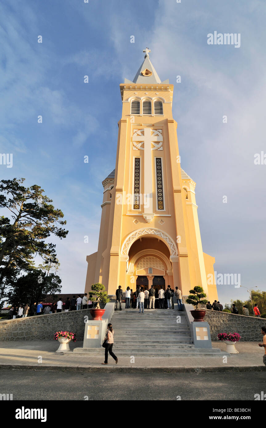 Katholische Kathedrale, Dalat, Hue, Vietnam, Asien Stockfoto