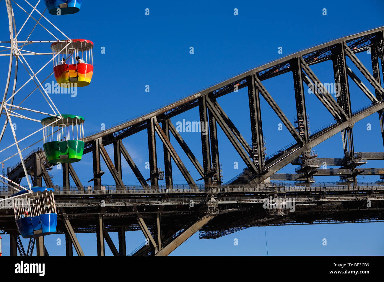 Luna Park-Riesenrad und der Harbour Bridge auf Sydneys North Shore. Sydney, New South Wales, Australien Stockfoto