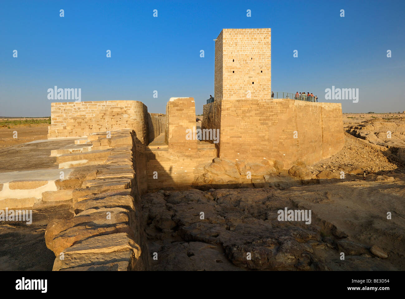 Historischen Watergate der antiken Staudamm von Marib, Jemen, Saudi-Arabien, Südwest-Asien Stockfoto