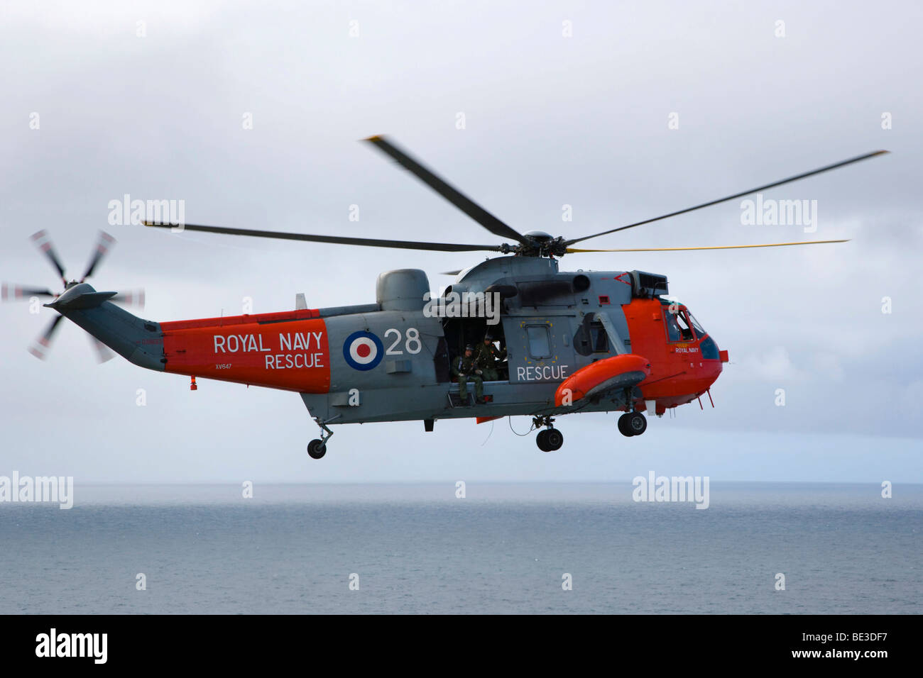 Royal Navy Rettungshubschrauber, Lands End, Penn ein Wlas, Cornwall, England, Vereinigtes Königreich, Europa Stockfoto