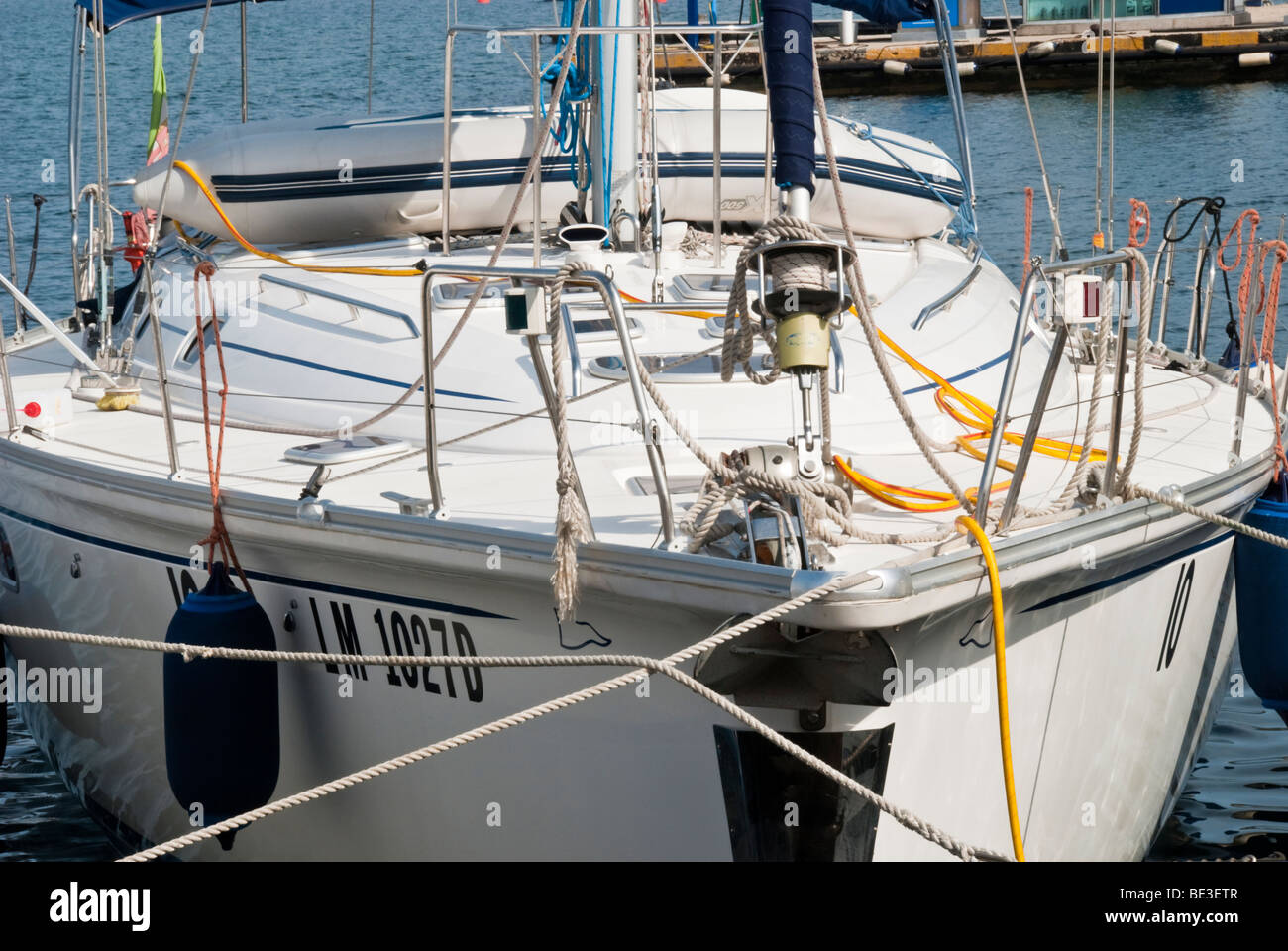 Yacht in Porto Cervo an der Costa Smeralda, Sardinien, Italien Stockfoto