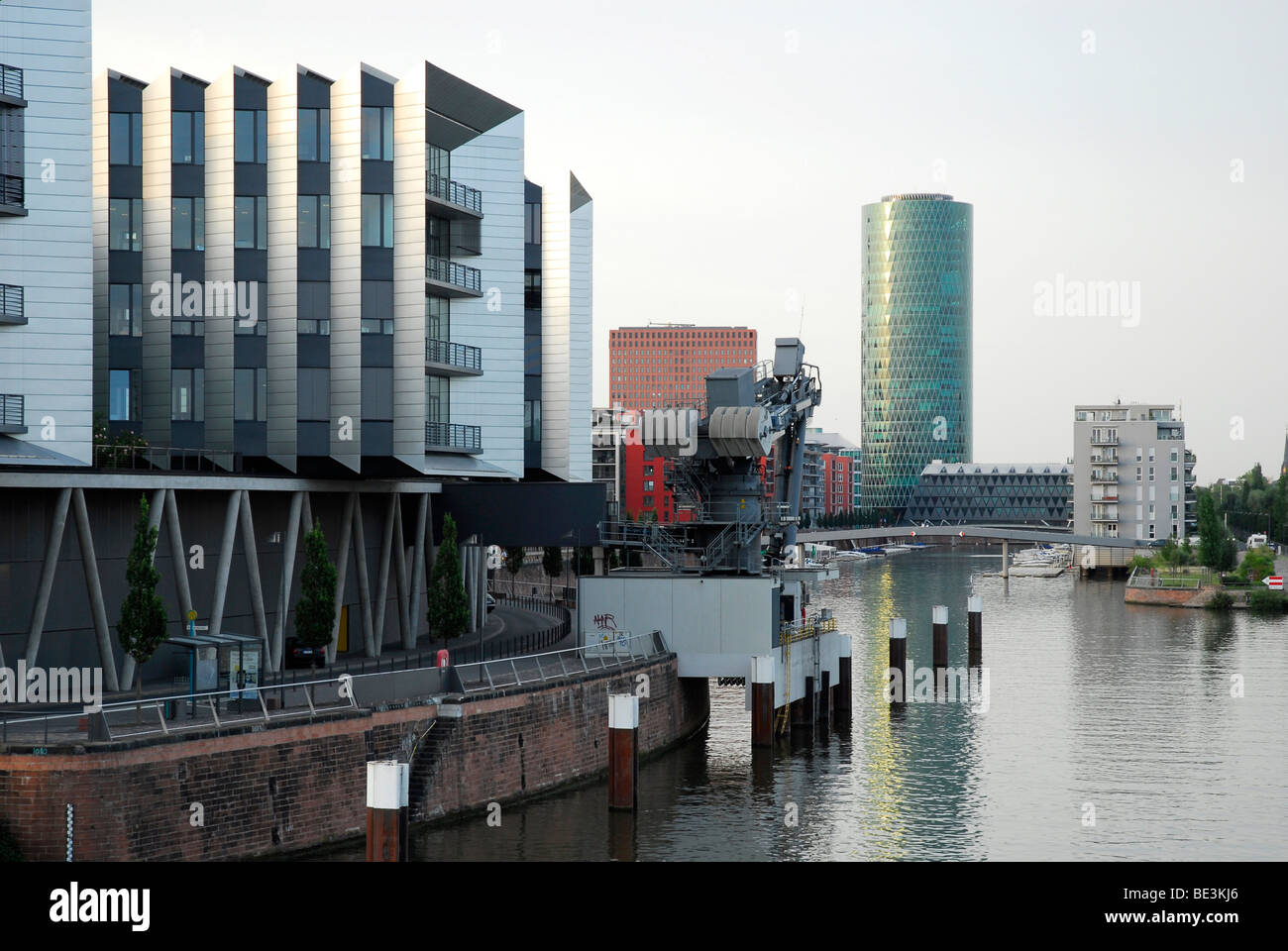 Westhafen Hafen im Gutleutviertel Bezirk, Westhafen Tower, Frankfurt Am Main, Hessen, Deutschland, Europa Stockfoto