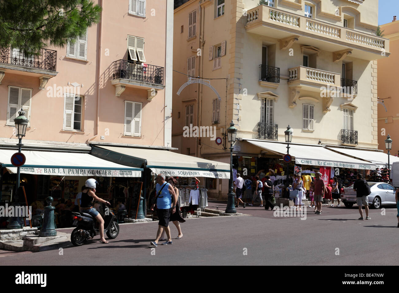 der Platz vor dem Fürstenpalast nach Hause von der Familie Grimaldi Ort du Palais Monaco Südfrankreich Stockfoto