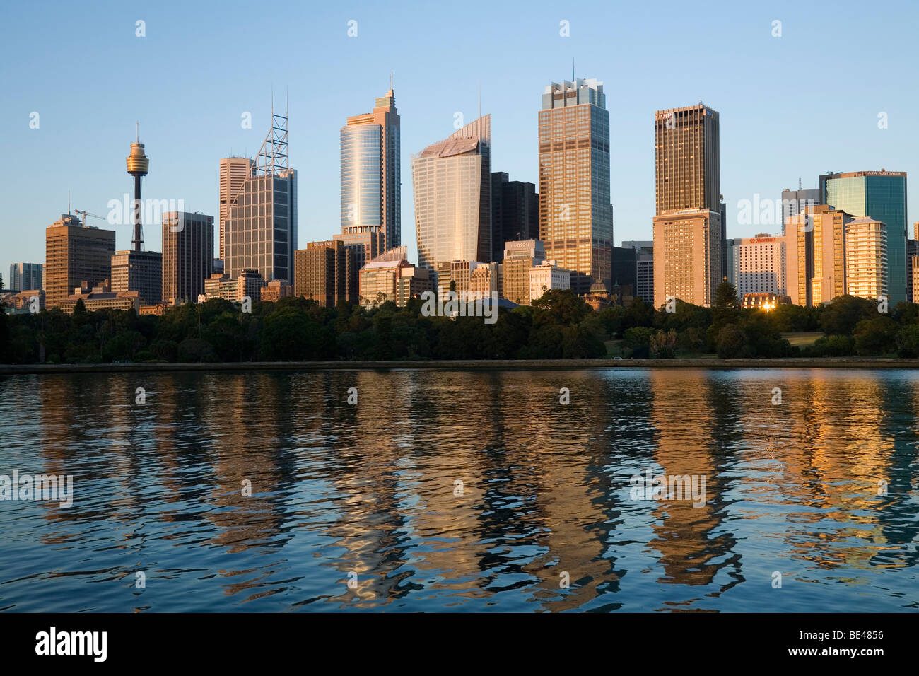 Blick auf die Skyline von Sydney im Morgengrauen. Sydney, New South Wales, Australien Stockfoto