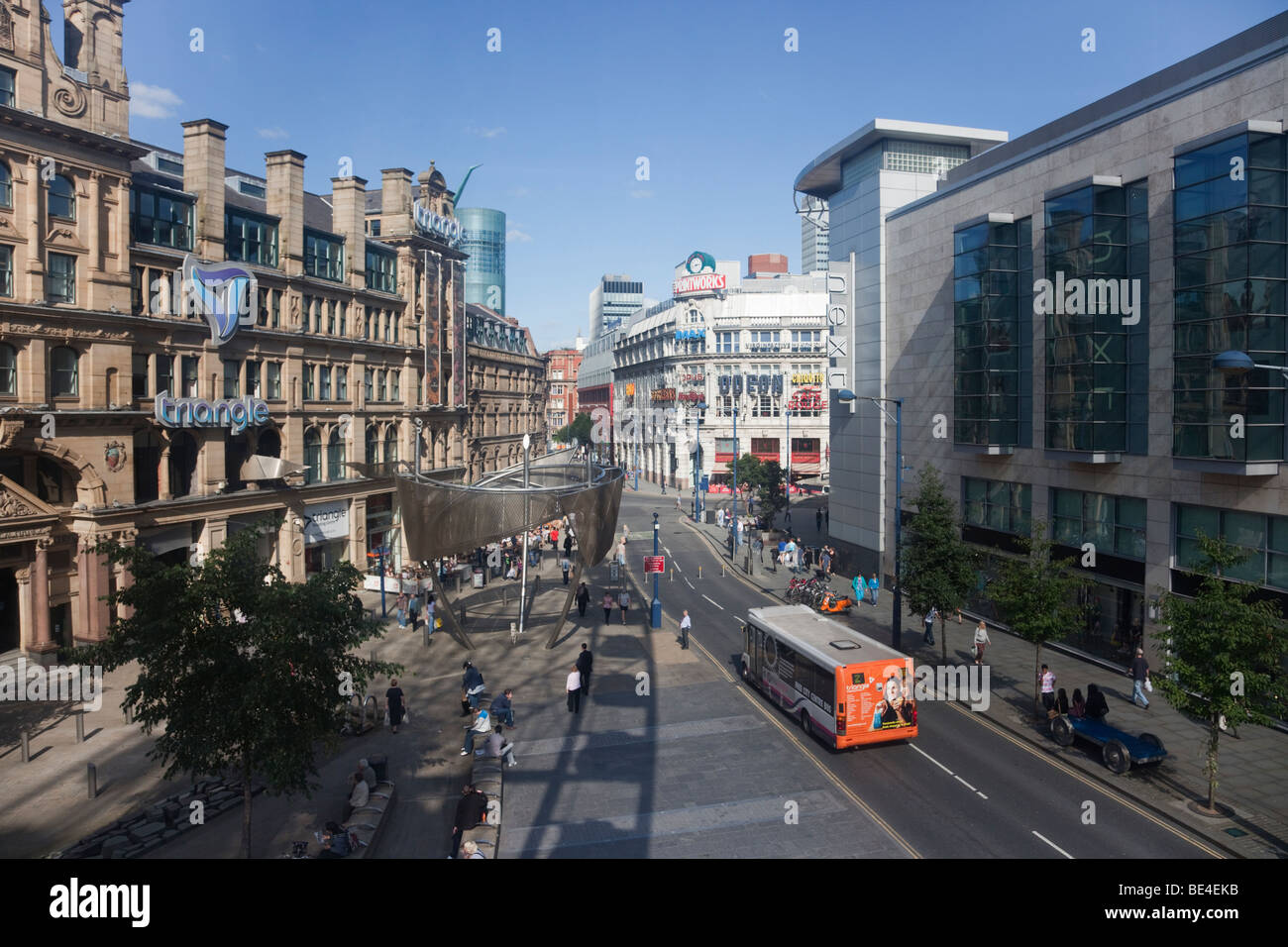 Corporation Street, Manchester, England, Vereinigtes Königreich, Europa. Straßenszene-Blick von The Wheel of Manchester im Zentrum Stadt Stockfoto