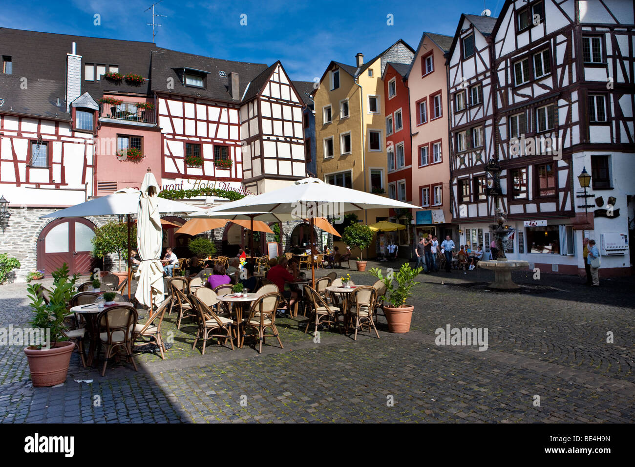 Historische Stätte in die Hebegasse, Bernkastel-Kues, Mosel River, Rheinland-Pfalz, Deutschland, Europa Stockfoto