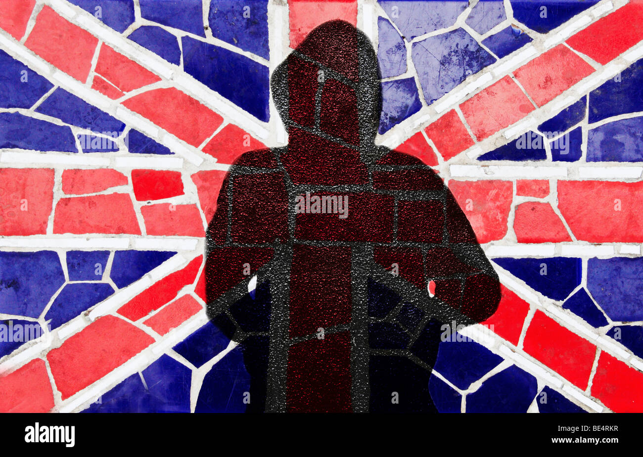 Gegen Mosaik Union Jack Flagge Hoodie. Könnte genutzt werden, um Großbritannien, Kriminalität, Brexit gebrochen zu zeigen... Stockfoto