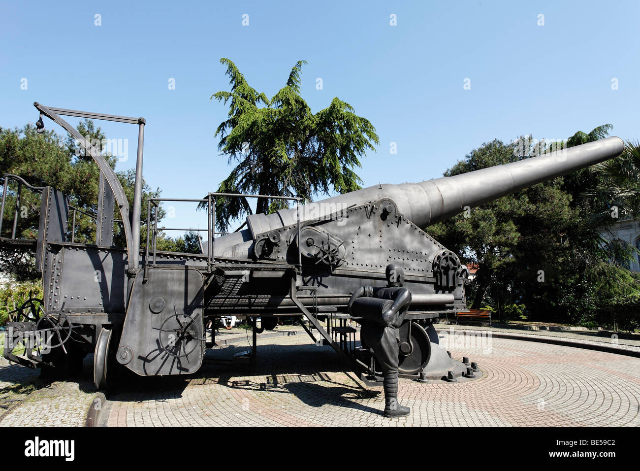 Krupp-Kanone von 1989, Outdoor-Militärmuseum Askeri Mues, Osmanbey, Istanbul, Türkei Stockfoto
