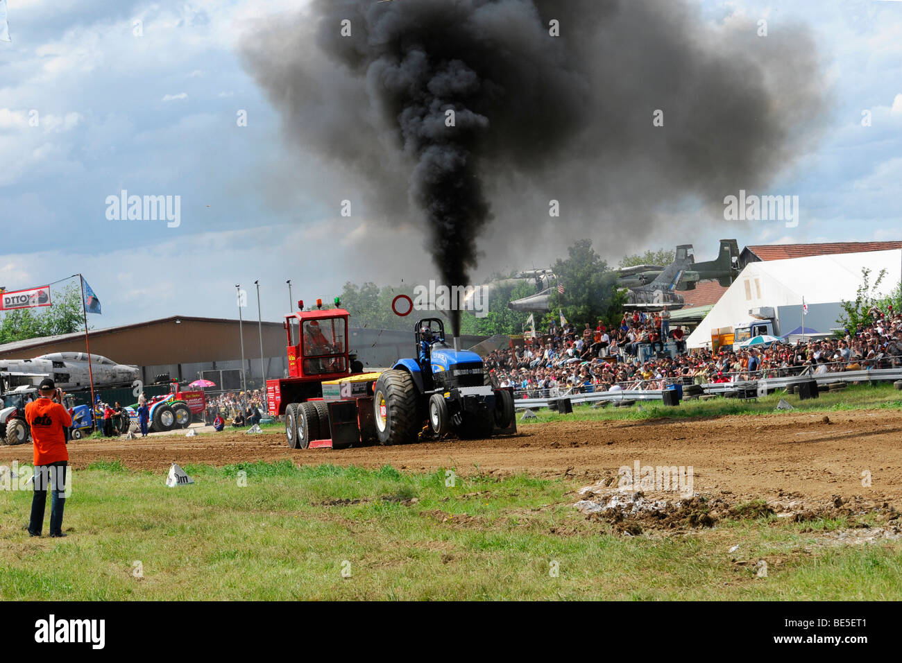 Blue Wendelin, Josef Reinke, 17. Mai 2009 Seifertshofen 2. ausgeführt, um die deutsche Meisterschaft, Tractor Pulling, Schlacht des Riesen Stockfoto