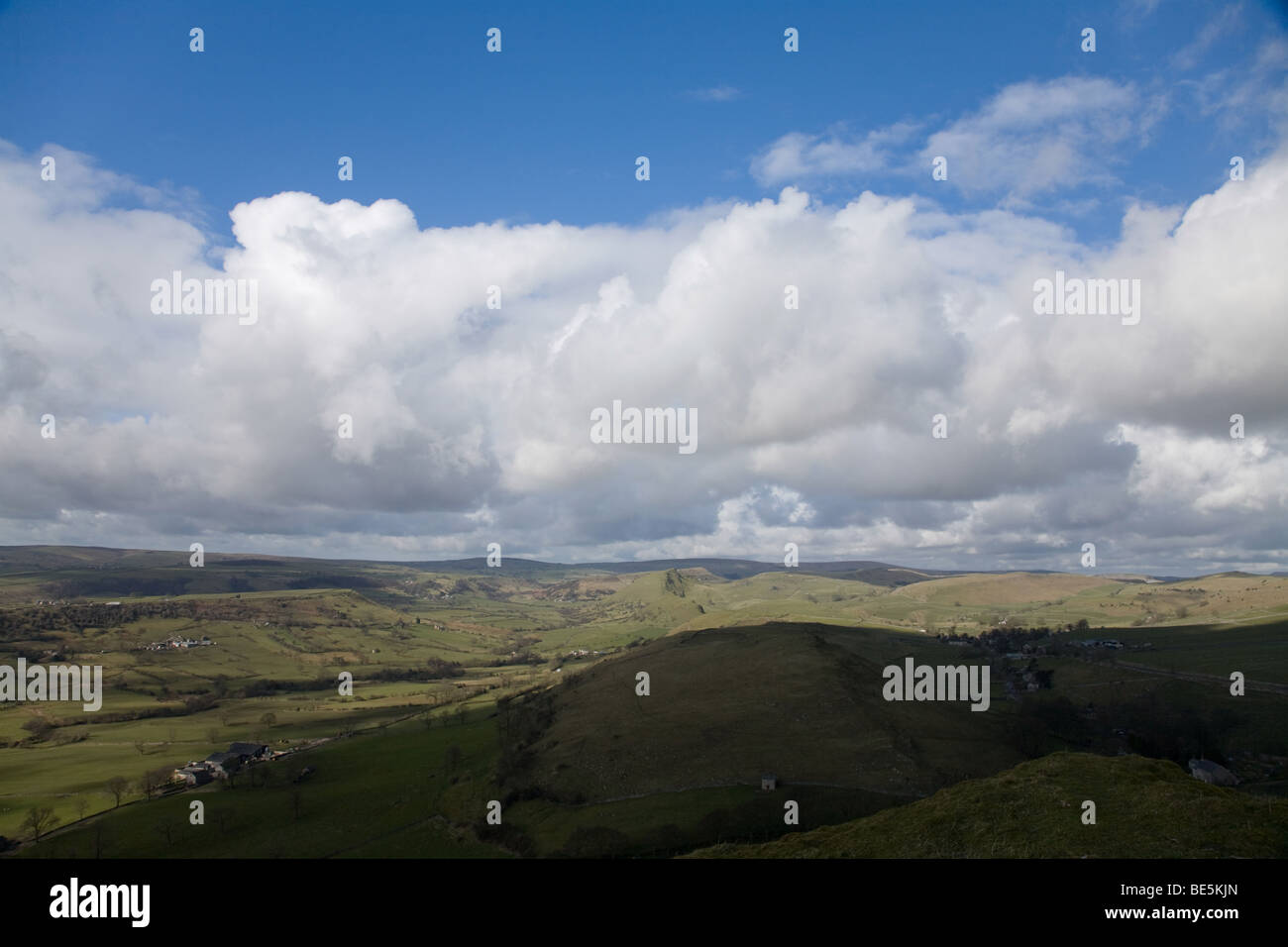 Die weiße Spitze, in der Nähe von Earl Sterndale Derbyshire Moorlandschaften aus betrachtet Stockfoto