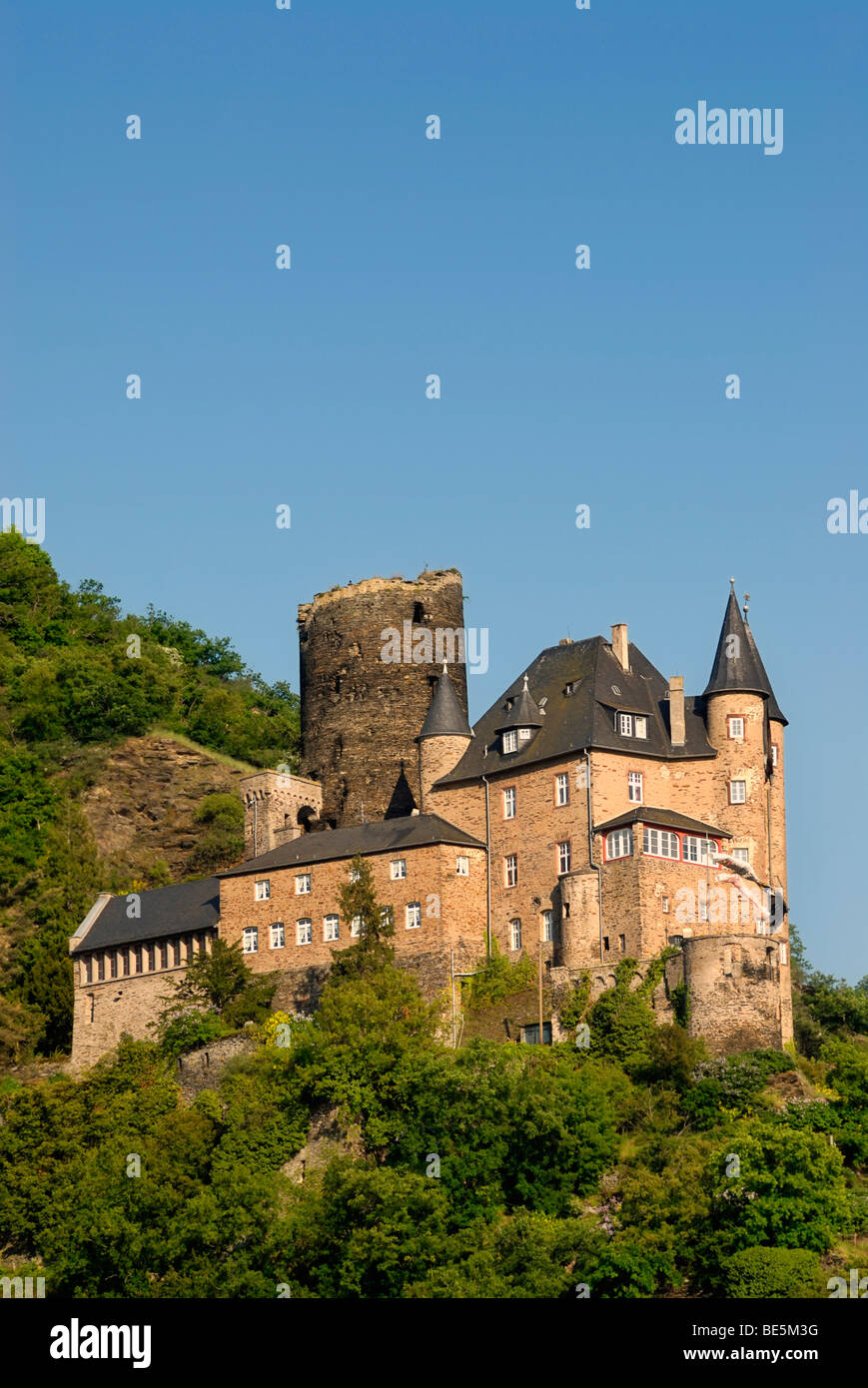 Burg Katz schloss, formal Burg Neukatzenelnbogen und Loreley Stadt St. Goarshausen UNESCO World Heritage Site mittleren Rhein Val Stockfoto