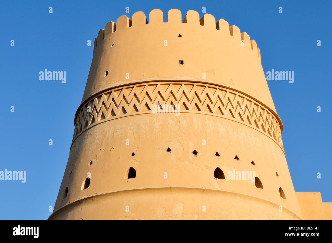 Historischen Adobe Festung Al Khandaq Fort oder Burg, Buraimi, Al Dhahirah Region, Sultanat Oman, Saudi-Arabien, Mittlerer Osten Stockfoto