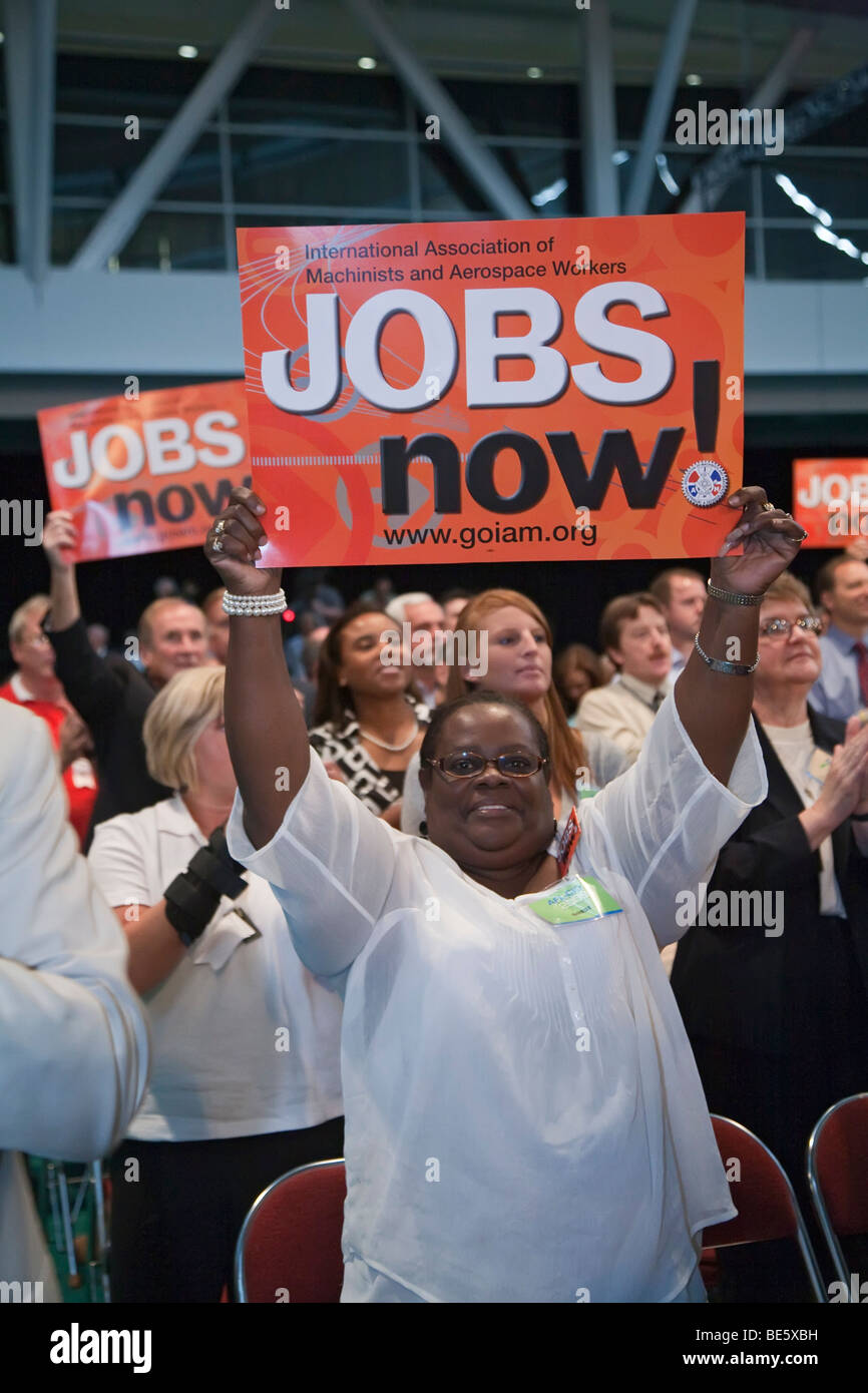 Pittsburgh, Pennsylvania - Delegierten der AFL-CIO Konvention Aufruf für mehr Arbeitsplätze. Stockfoto