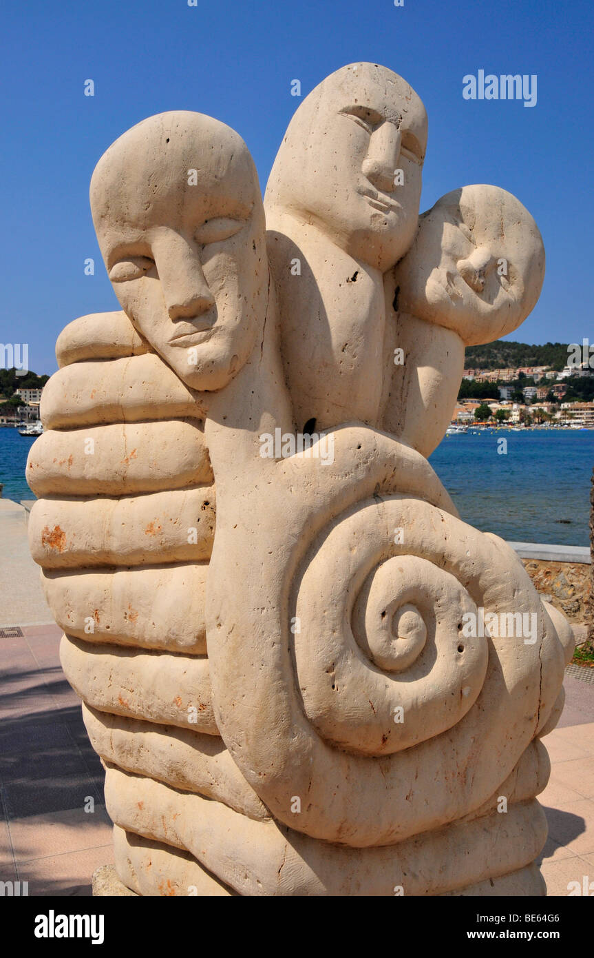 Skulpturen auf der Platja Den Repic Beach, Port de Soller, Mallorca, Balearen, Spanien, Europa Stockfoto