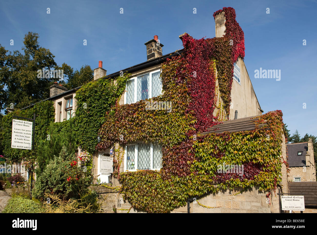 Großbritannien, England, Yorkshire, Haworth, Dorf Rosebud Cottage Gästehaus Stockfoto
