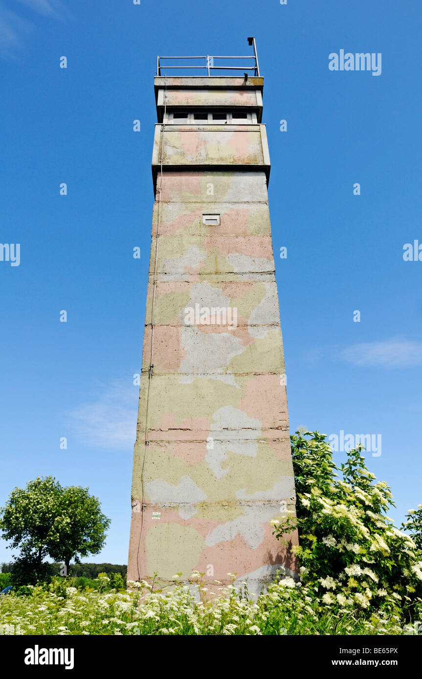 Beobachtungsturm der DDR an der ehemaligen innerdeutschen Grenze, Katharinenberg, Wendeleben, Thüringen, Deutschland, Europa Stockfoto