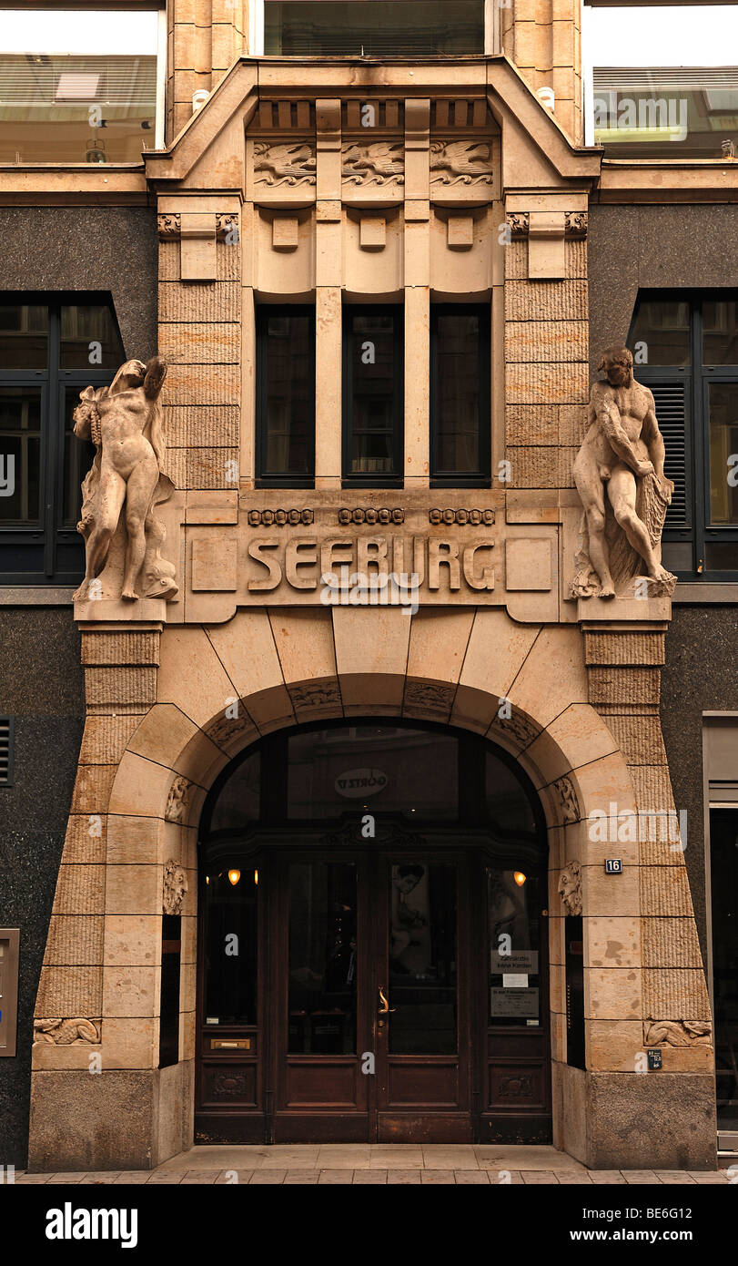 Dekorative Eingang ein Geschäftshaus, Hamburg, Deutschland, Europa Stockfoto