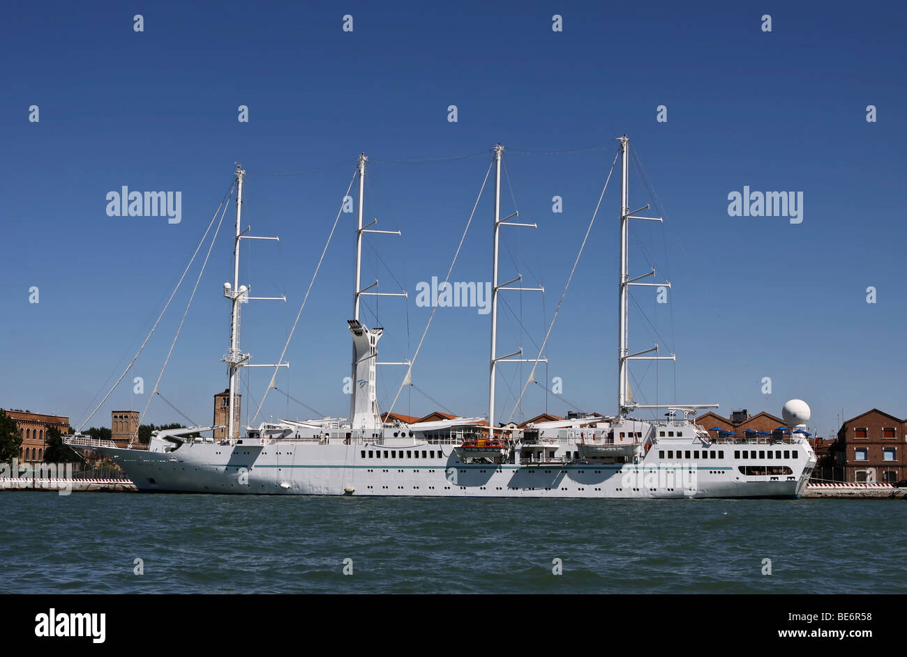 Segelschiff im Hafen von Venedig, Italien, Europa Stockfoto