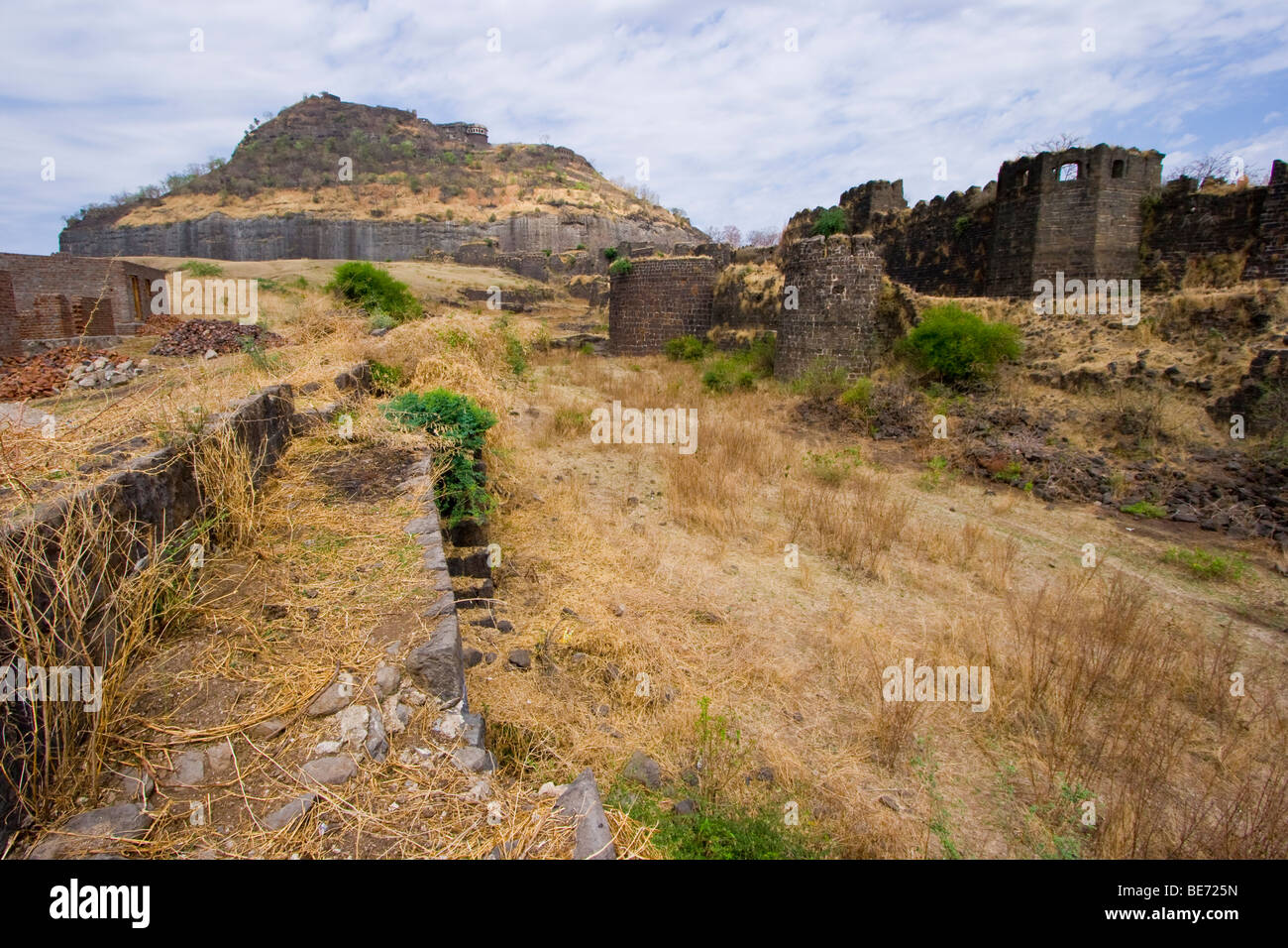 Mauern einer Festung in Daulatabad nahe Aurangabad, Indien Stockfoto