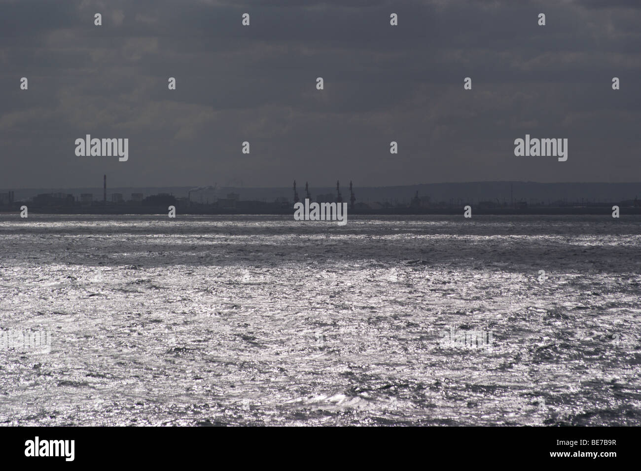 Dunkerque vom Ärmelkanal, Sturm Himmel Stockfoto