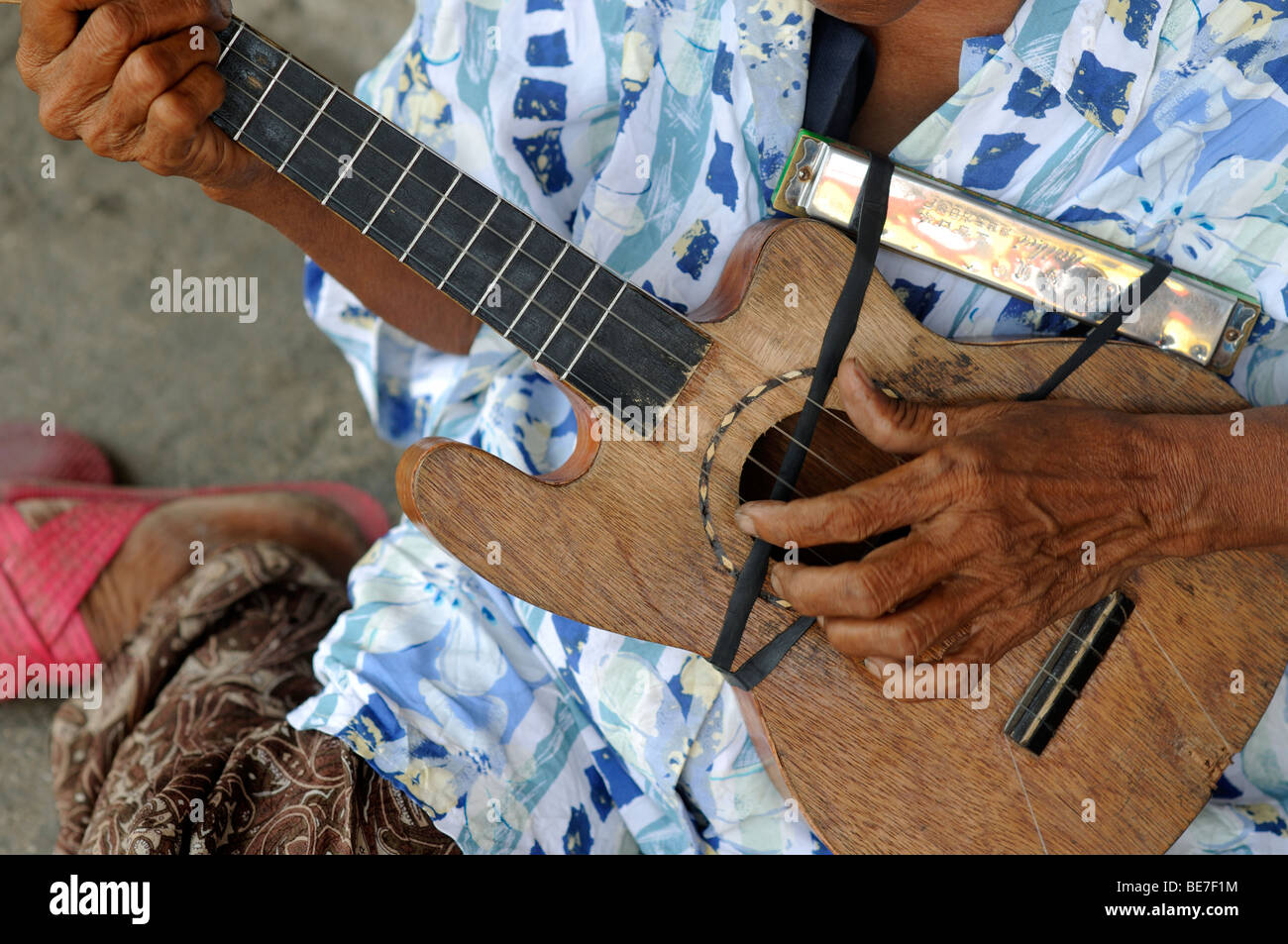 Busker Tagbilaran Bohol Philippinen Stockfoto