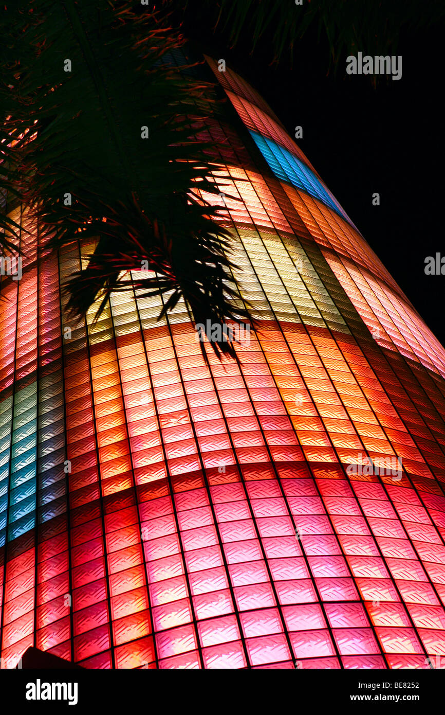 Der beleuchtete China Club Neon Block Tower bei Nacht, South Beach, Miami Beach, Florida, USA Stockfoto