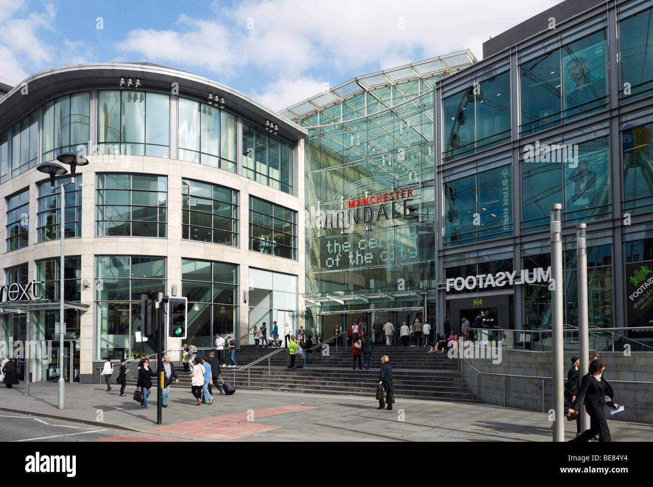 Eingang zum Arndale Centre in Exchange Square, Manchester, England Stockfoto