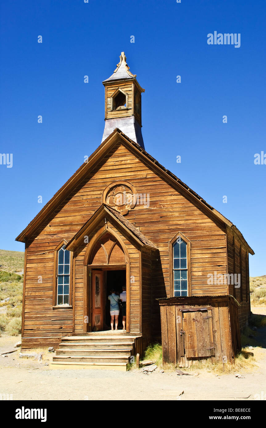 Alte Schulhauskirche im Bodie State Historic Park, Kalifornien Stockfoto