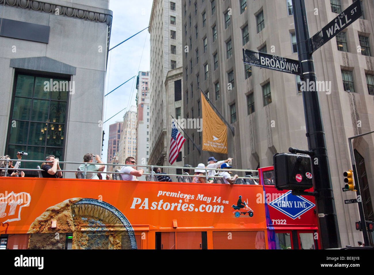 Touristische Stadt Sightseeing-Bus in das Bankenviertel in Manhattan, New York CIty Stockfoto