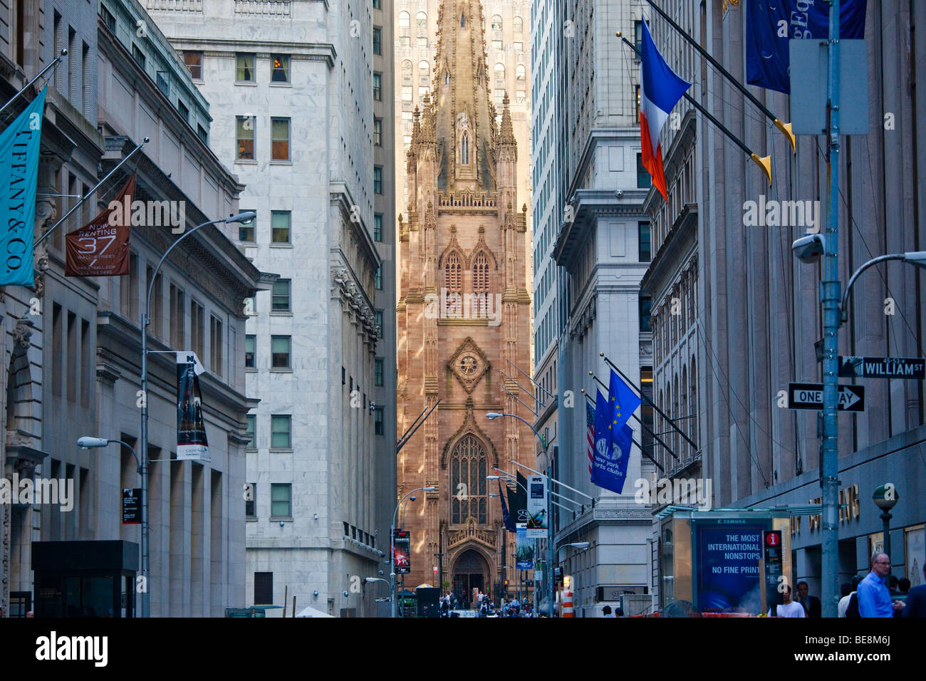 Trinity Church an der Wall Street in der Innenstadt von Manhattan New York City Stockfoto