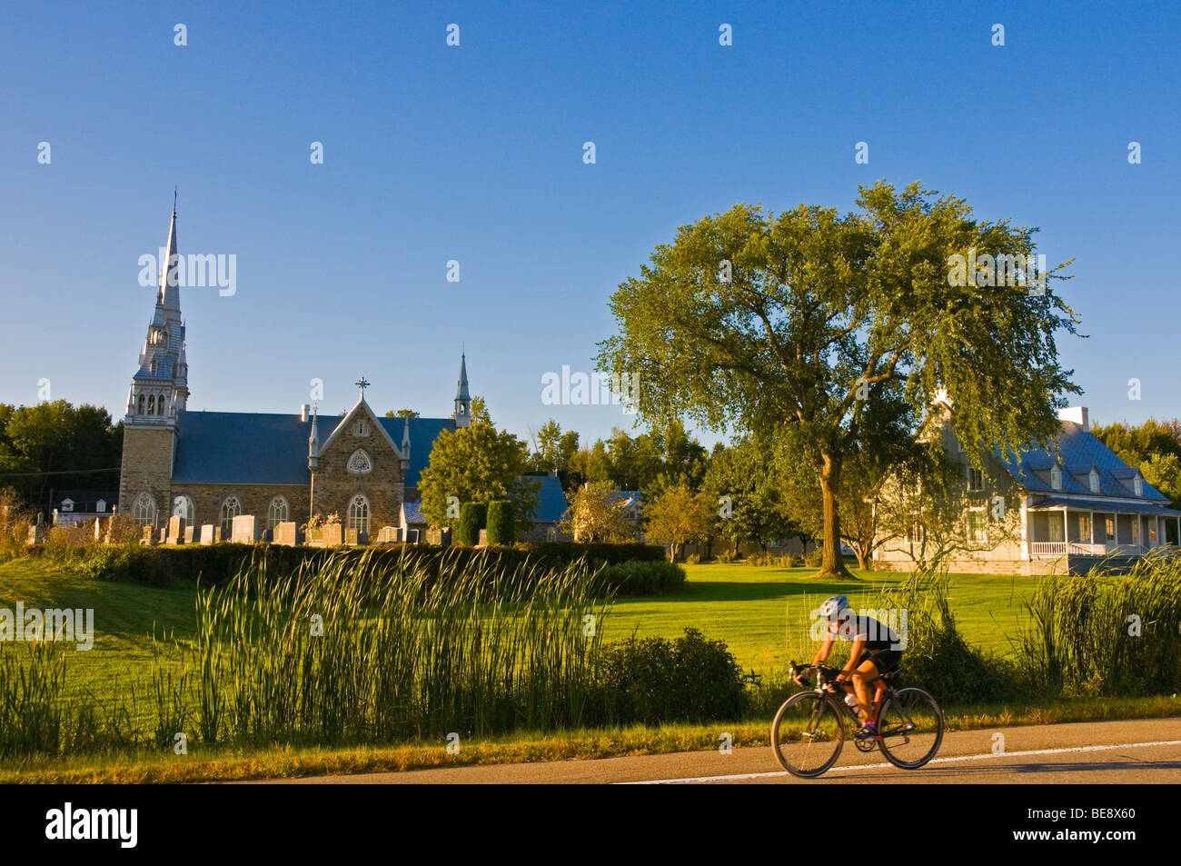 Kirche des Dorfes IREQ Quebec Kanada Stockfoto