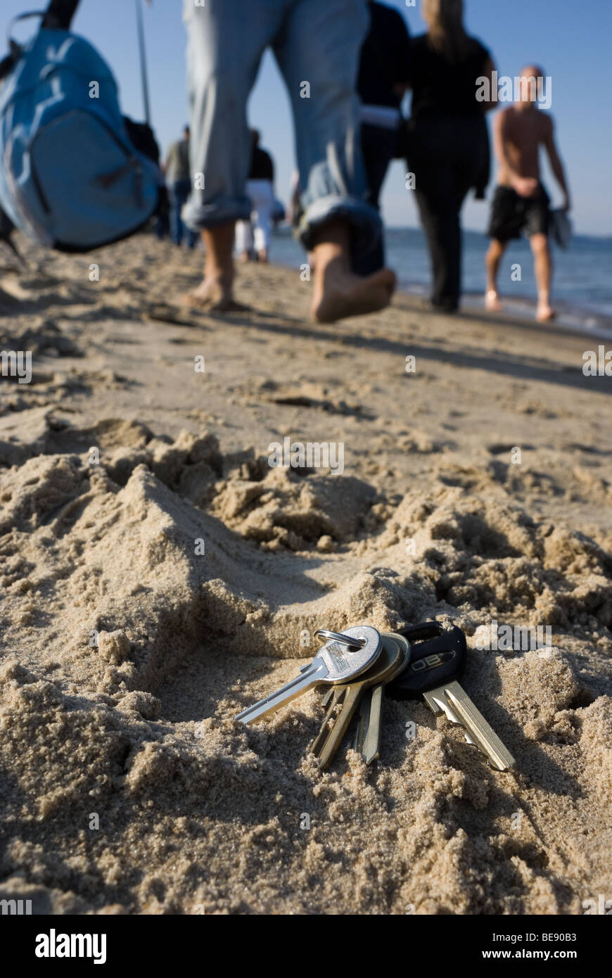 Schlüsselbund liegen auf dem Sand (Strand) Stockfoto