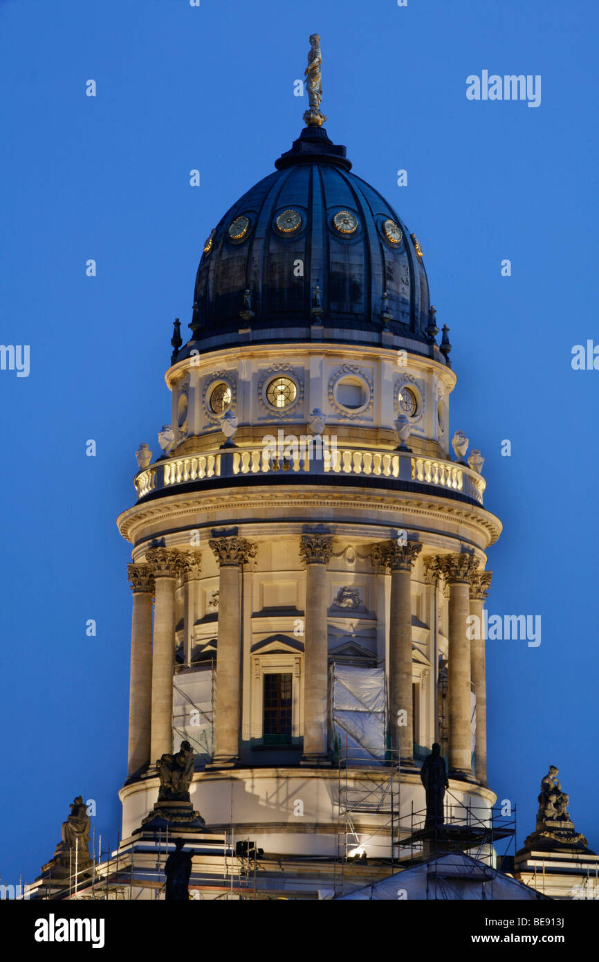 Kuppel des französischen Dom am Gendarmenmarkt Square in Twilight, Berlin, Deutschland, Europa Stockfoto