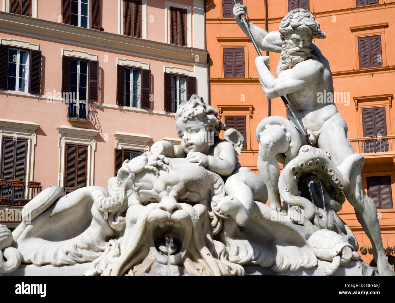 Italien Rom Lazio Brunnen von Neptun oder Fontana del Nettuno in Piazza Navona mit zentrale Figur der Meeresgott Neptun und Tintenfisch Stockfoto