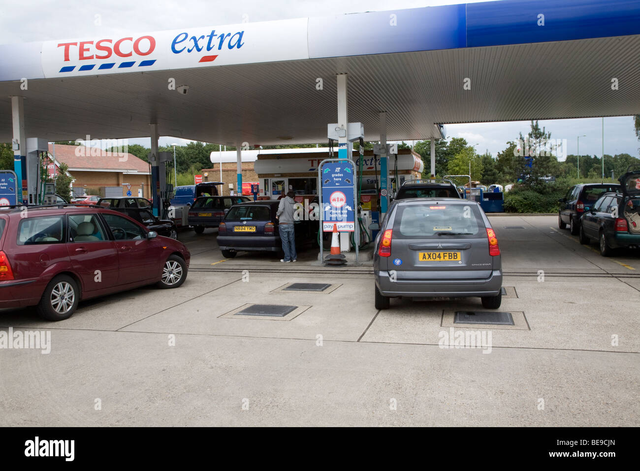 Tesco-Tankstelle Stockfoto