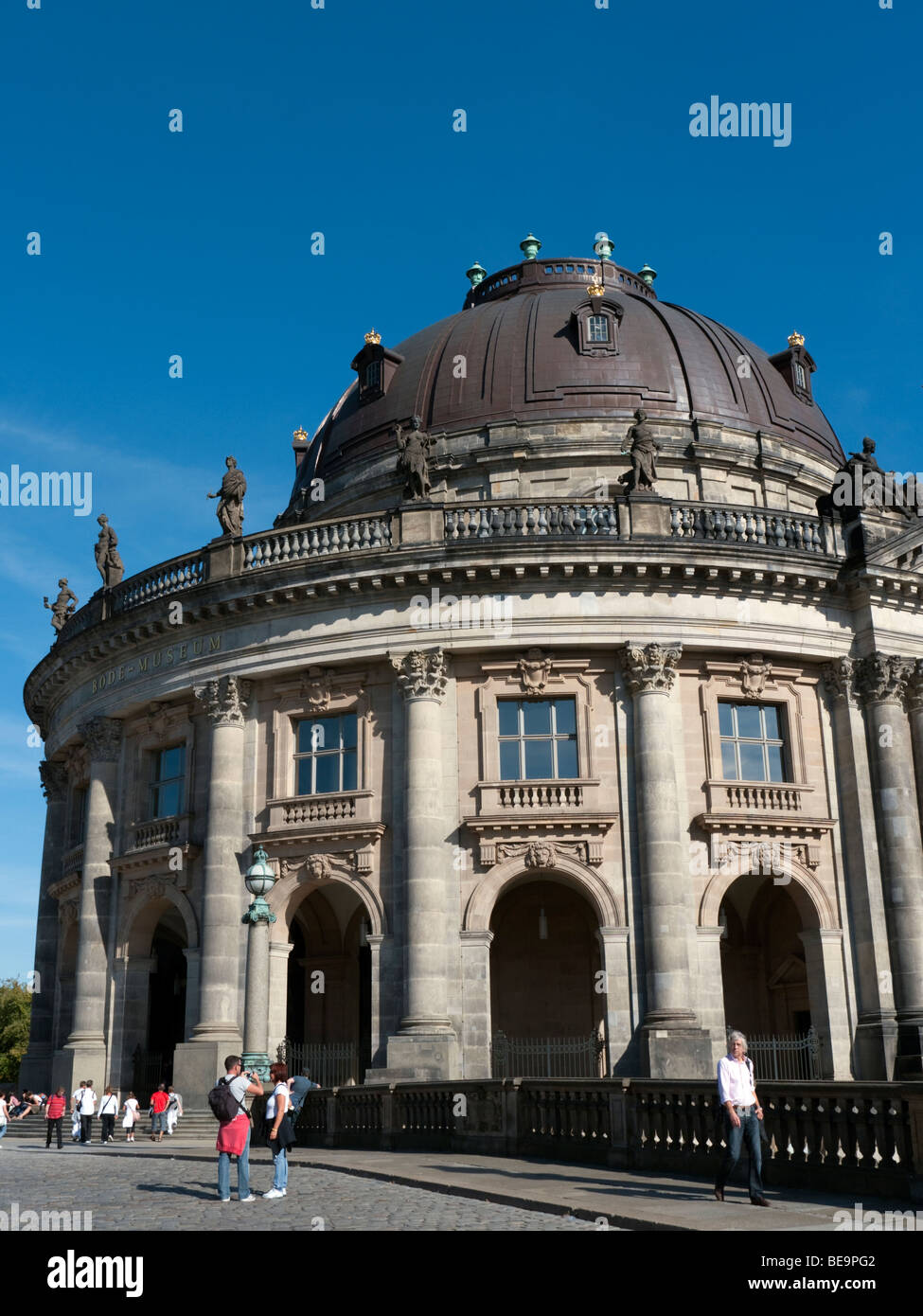 Außenseite des berühmten Bode-Museum auf der Museumsinsel in Berlin Deutschland Stockfoto