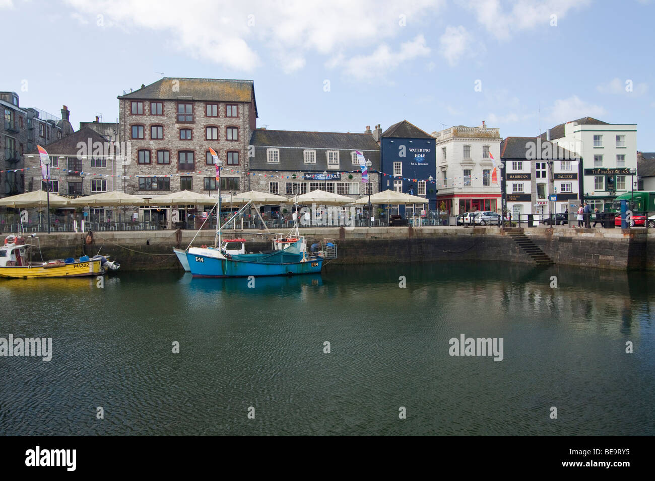 Der Kai Seite Sutton Harbour, The Barbican, Plymouth. Stockfoto